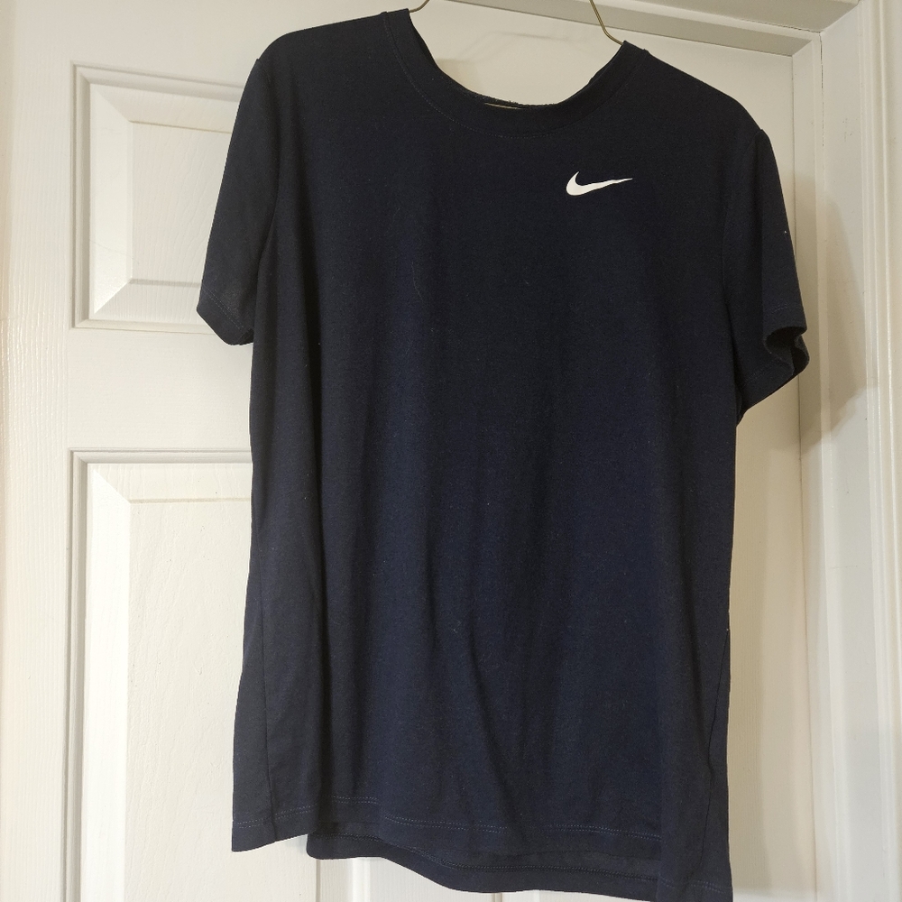 Nike Men's XL Dri Fit Lightweight T-Shirt